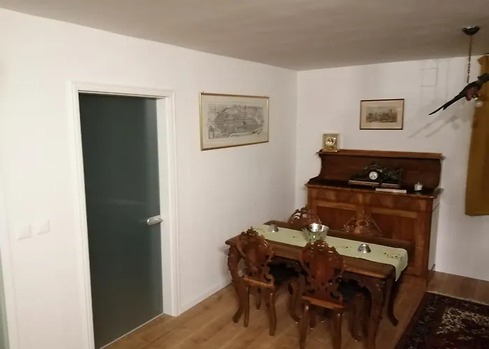 Room's Chez Beni 호스텔 *