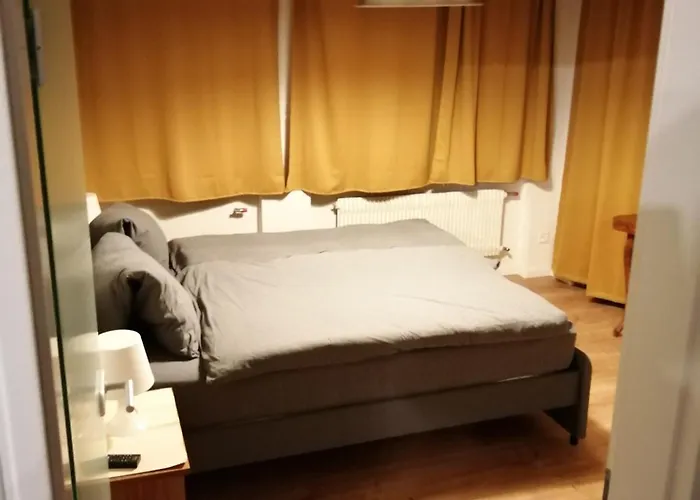 Room's Chez Beni 호스텔 그라켄