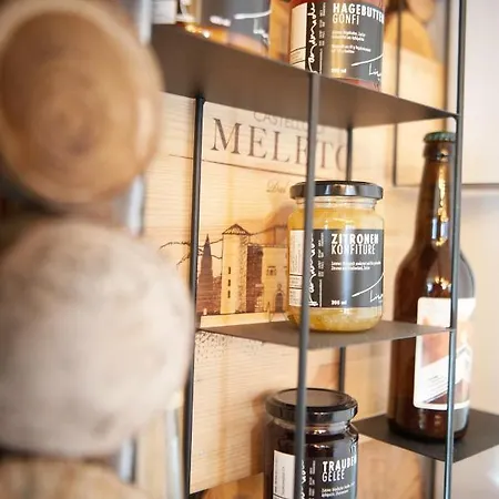 Room's Chez Beni Hostel